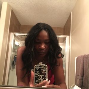 Meet your Posher, Joan